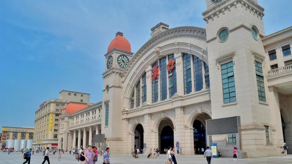 曾是亚洲最壮观的火车站，100多年前便驰名中外！如今却鲜为人知