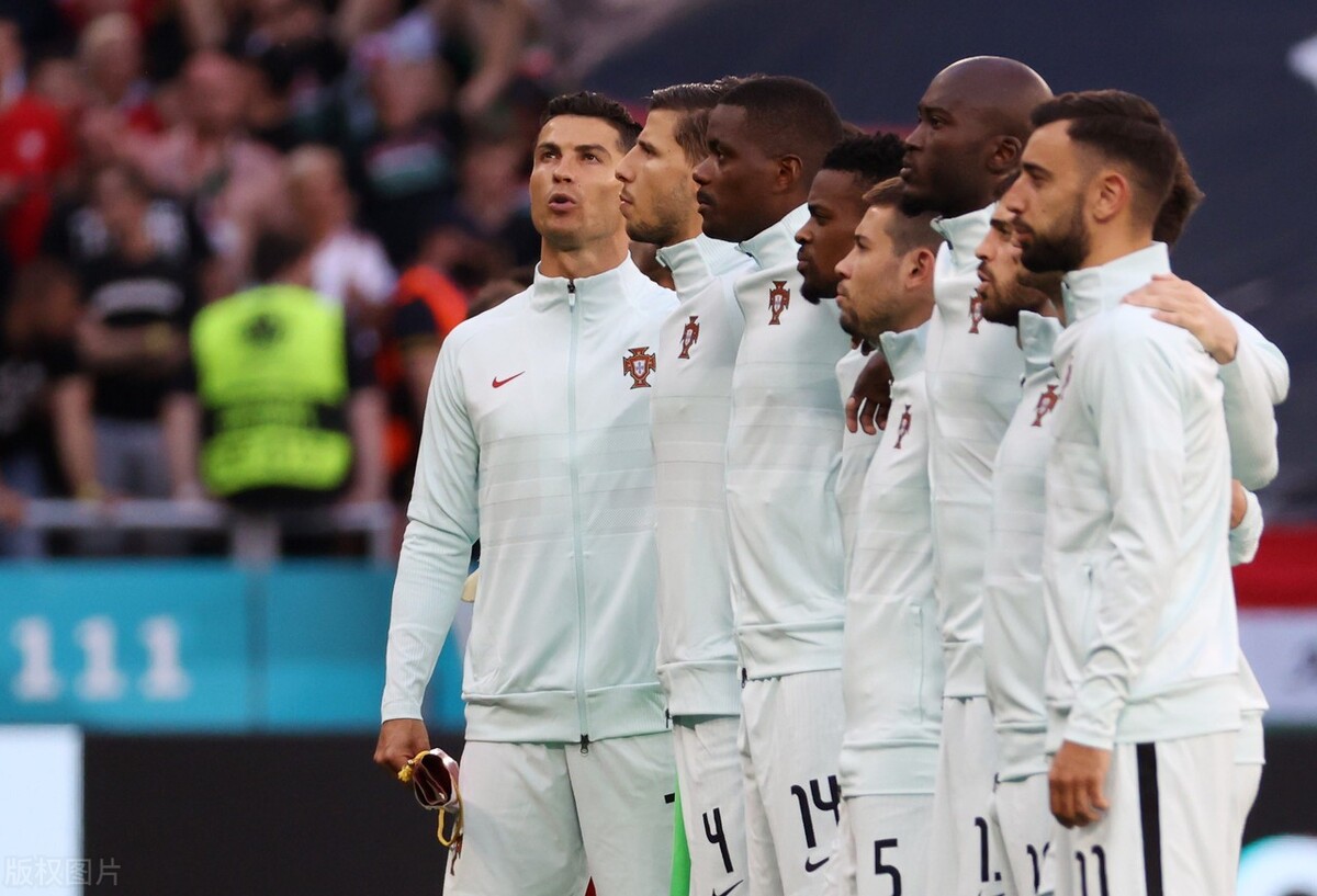欧洲杯-C罗梅开二度成历史射手王 葡萄牙3-0匈牙利