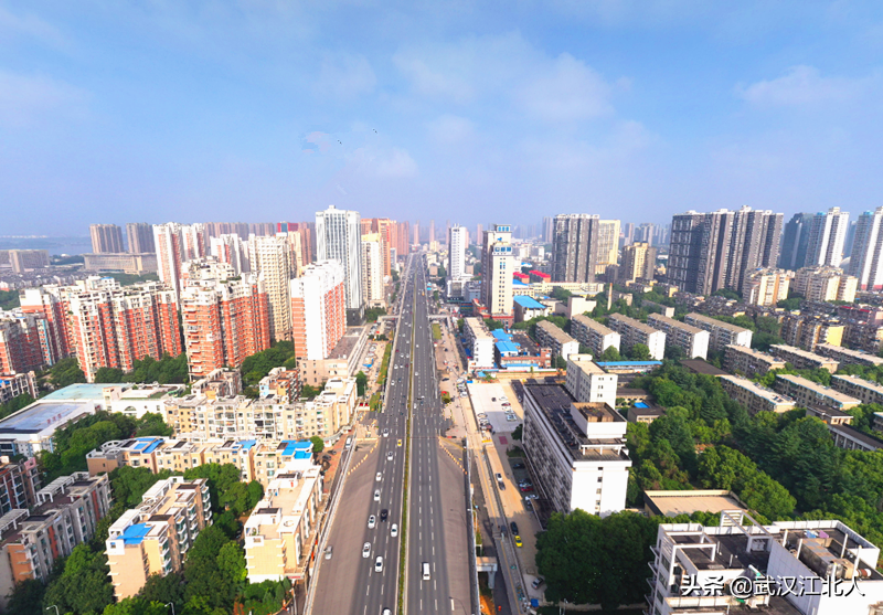 两个城市中心建成后，黄陂，会缩短和武汉三环内的差距吗？