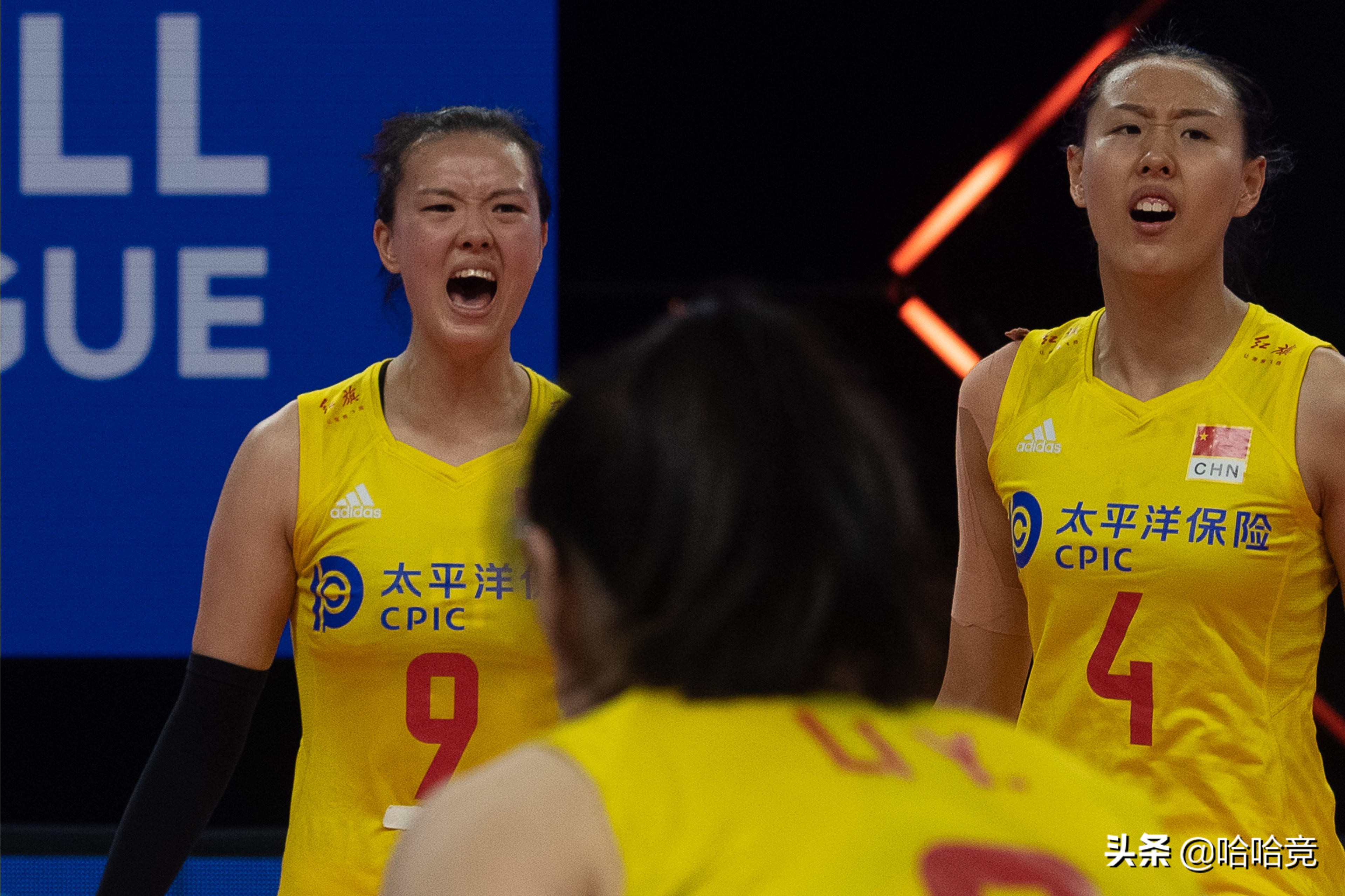 爆冷！中国女排2比3不敌加拿大，历史上首负对手，遭世联赛第2败
