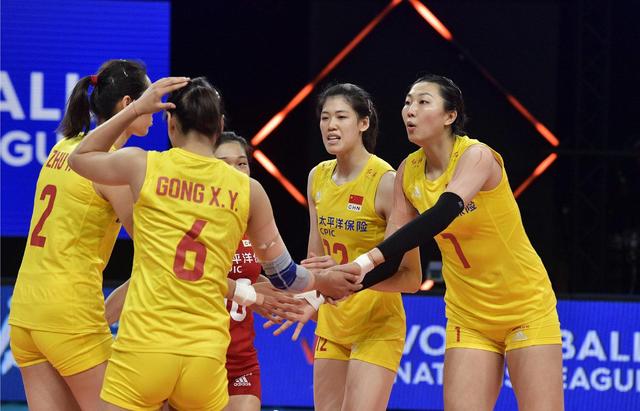 中国女排3比0战胜意大利队！还有希望进入世界女排联赛4强吗？