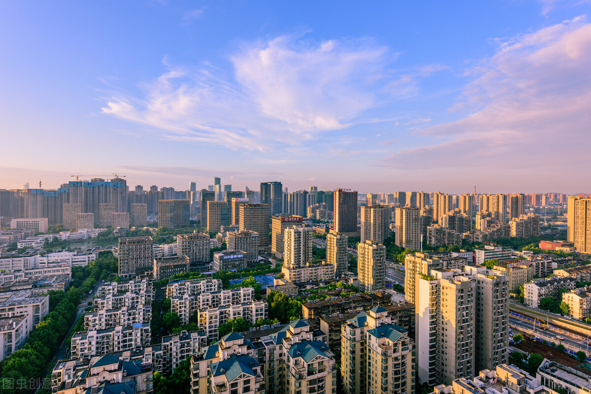十大城市最新排行榜，武汉的表现让人惊叹