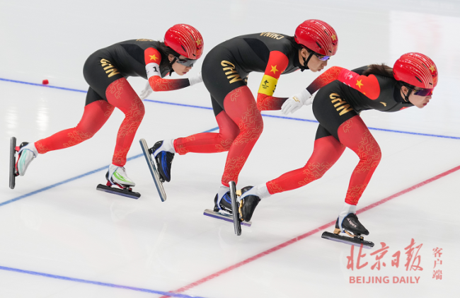 中国队获得速度滑冰女子团体追逐赛第五